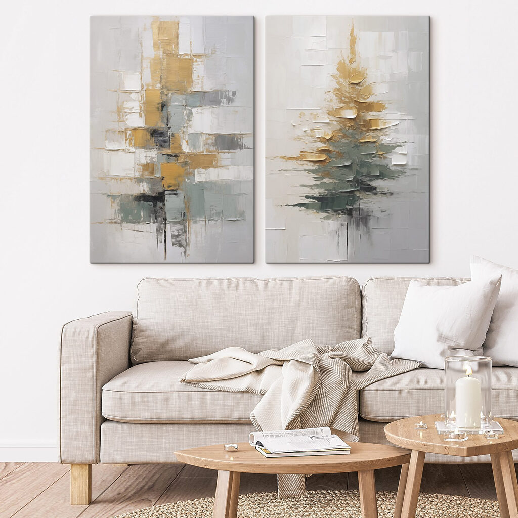 Arbre vert et or dans un intérieur