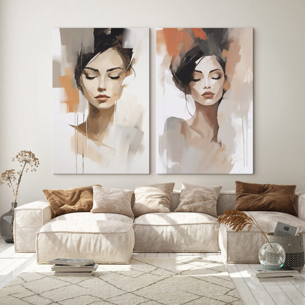 Femme au chignon dans un intérieur