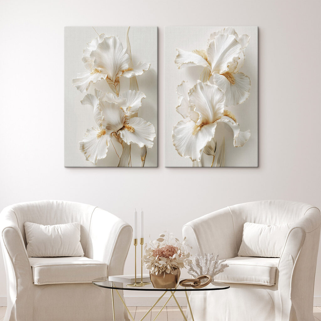 Fleurs blanches plissées dans un intérieur
