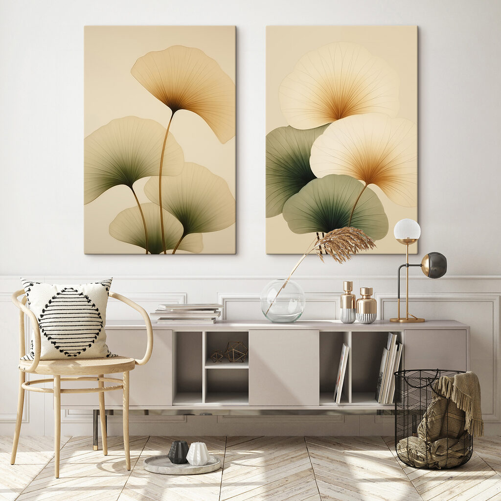 Éventails sur tiges fines dans un intérieur