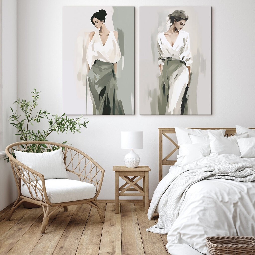 Perdues dans leurs pensées dans un intérieur