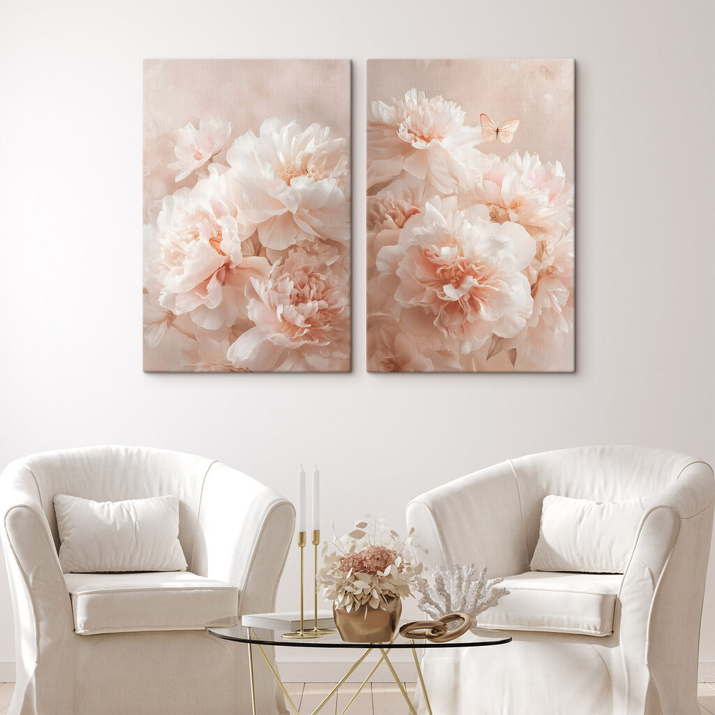 Floraison rose et papillons dans un intérieur