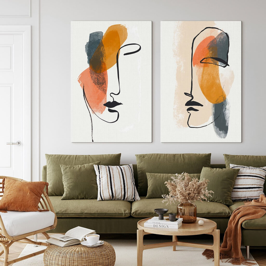 Visages en quelques traits dans un intérieur