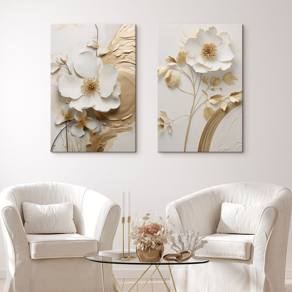 Fleurs blanches, touches d’or dans un intérieur
