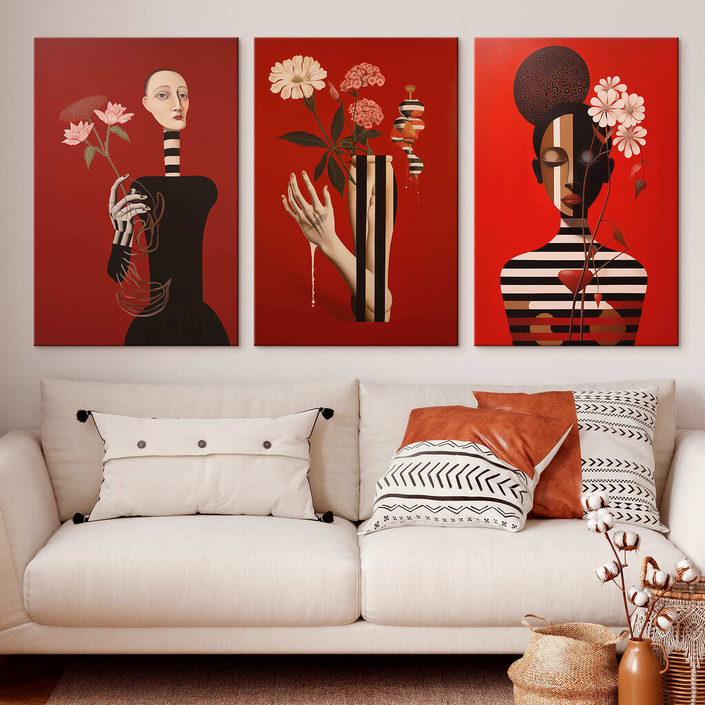 Fleurs et silhouettes rayées dans un intérieur