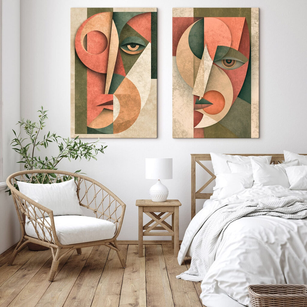 Regards entre aplats colorés dans un intérieur