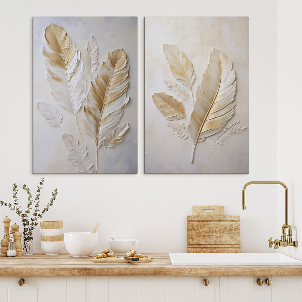 Plumes blanc et or — intérieur 1