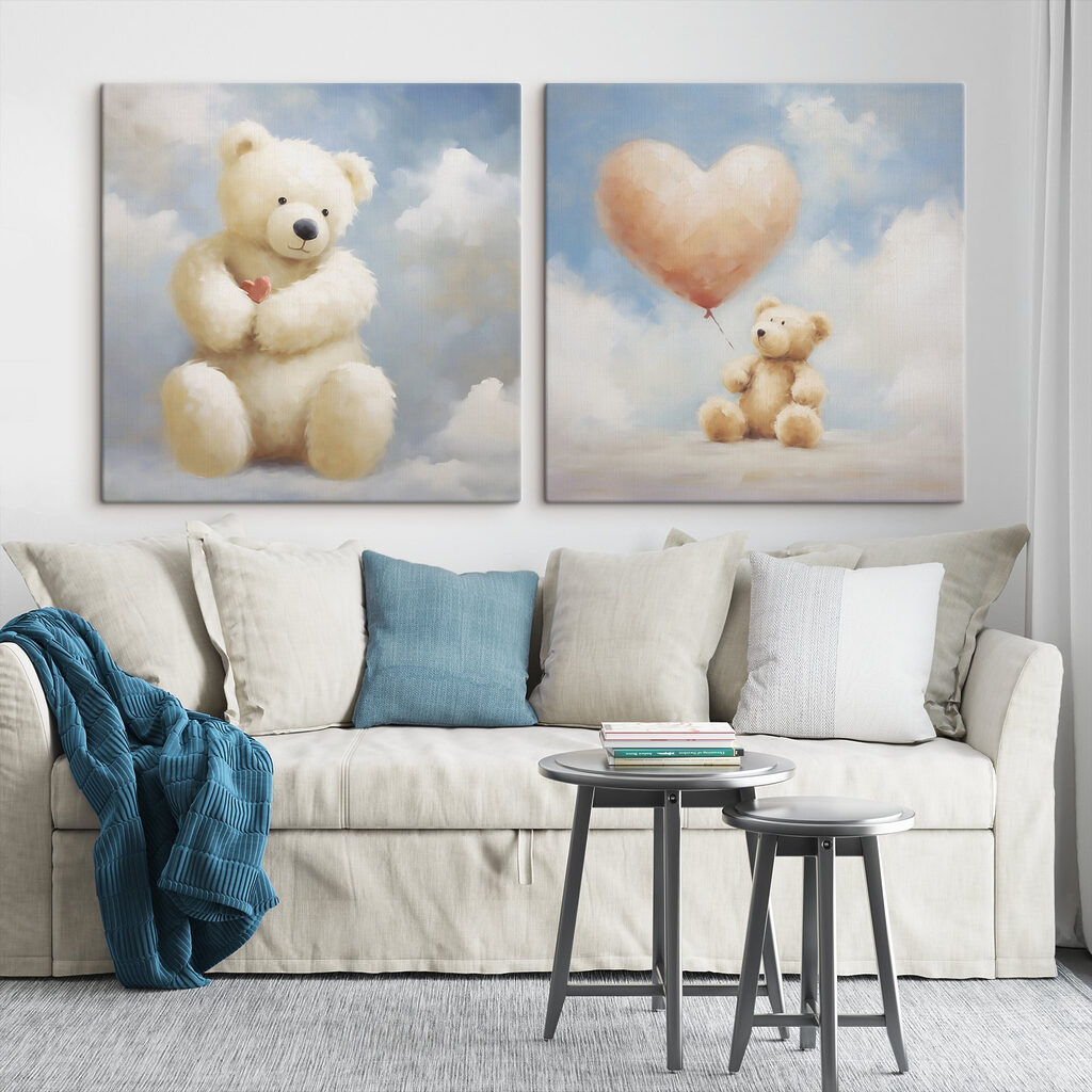 Ourson et ballon cœur dans un intérieur