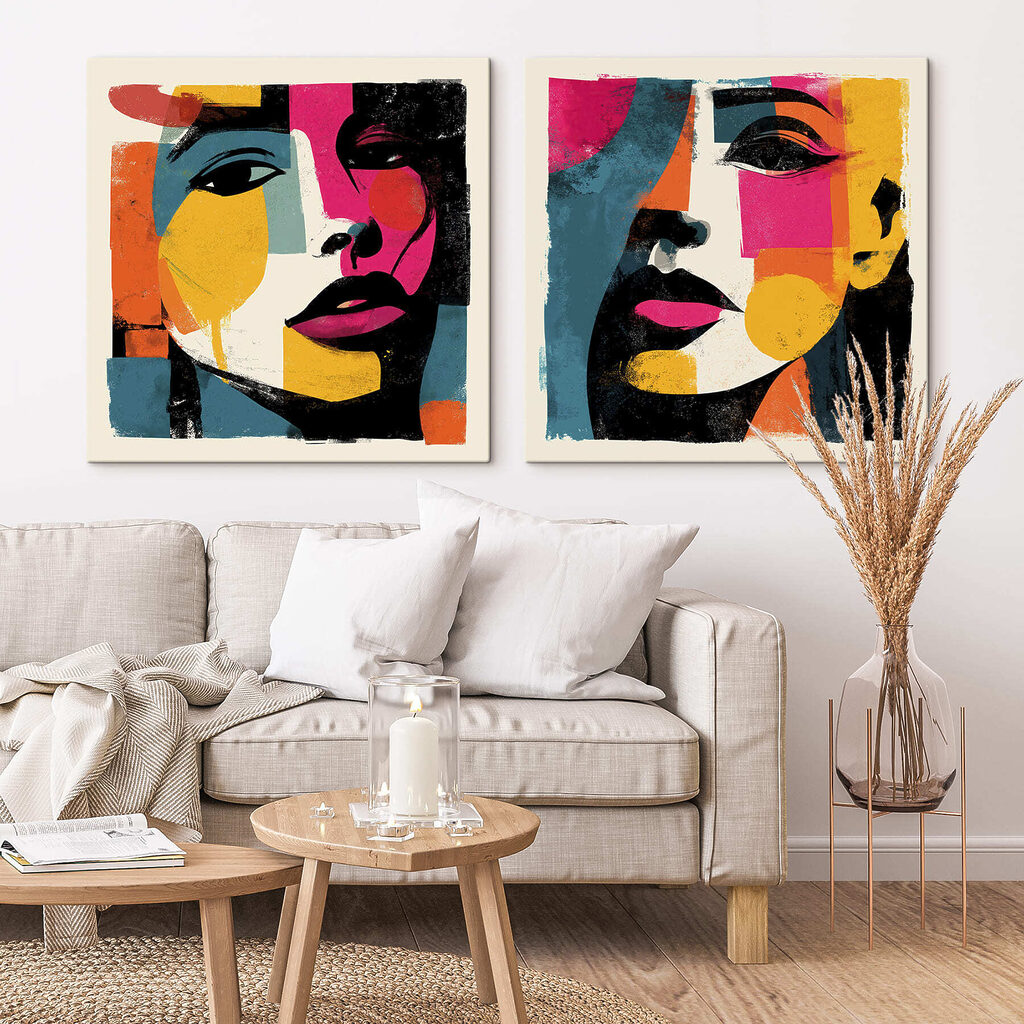 Regards en aplats vifs dans un intérieur
