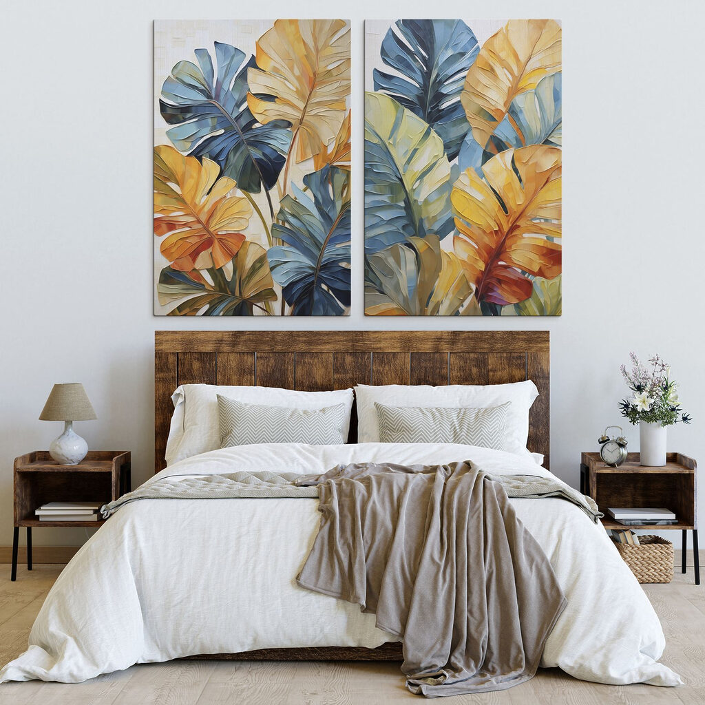 Feuilles tropicales d’automne dans un intérieur