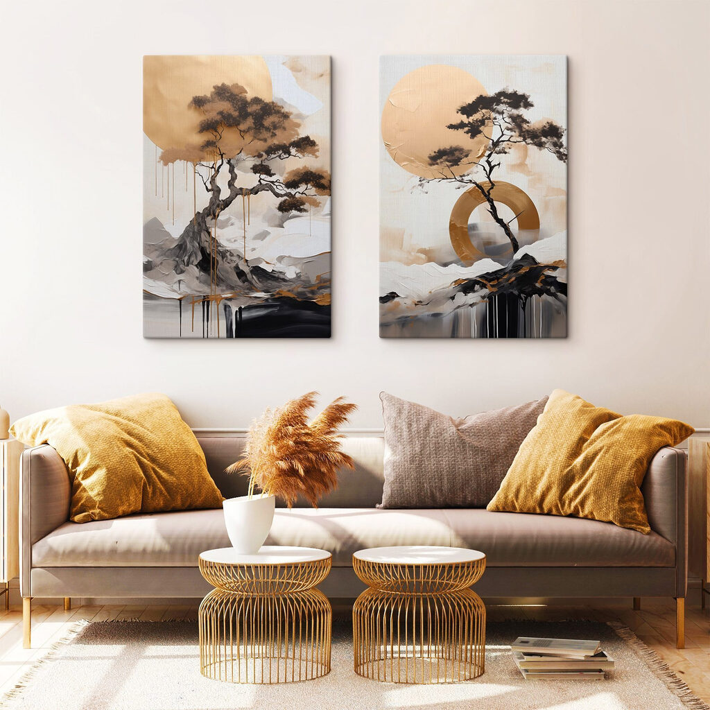 Arbres et soleils ronds dans un intérieur