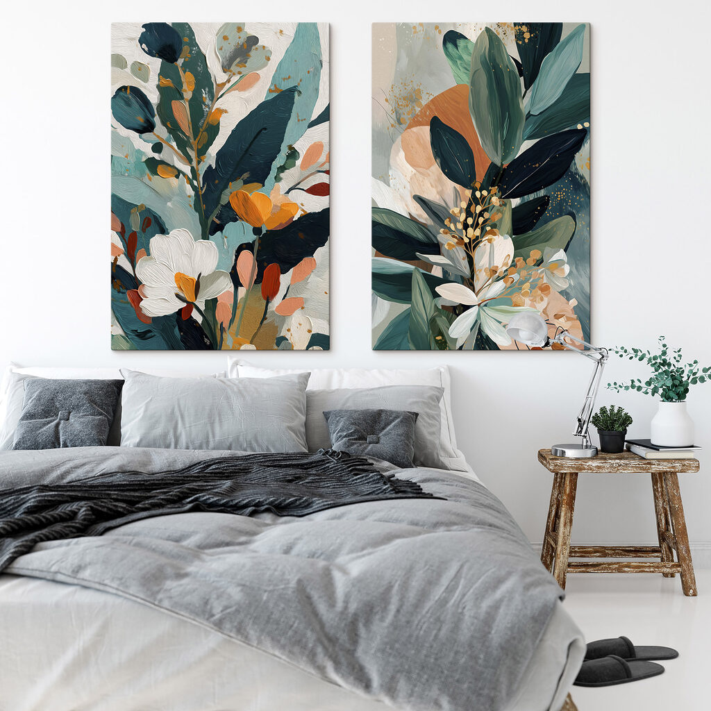 Fleurs dans le feuillage dans un intérieur