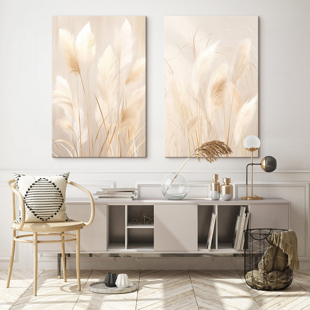 Plumets sur tiges fines dans un intérieur
