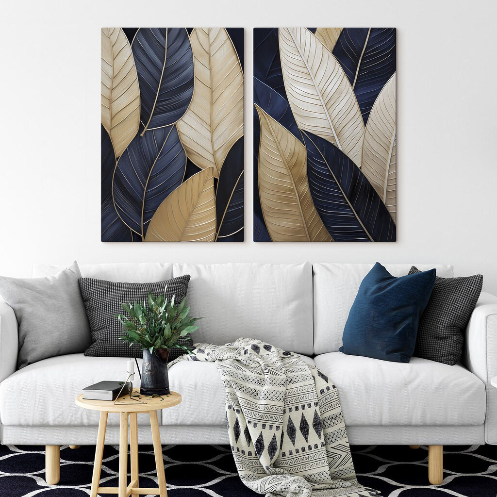 Feuillage bleu nuit dans un intérieur