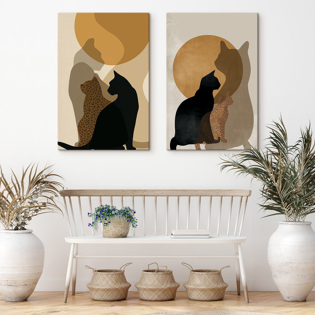 Chats et formes chaleureuses dans un intérieur