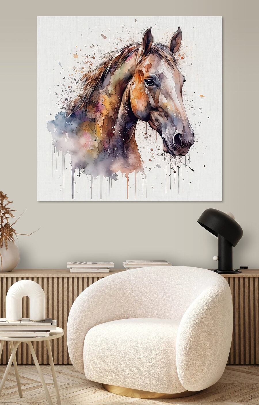 Cheval aux tons d’automne dans un intérieur