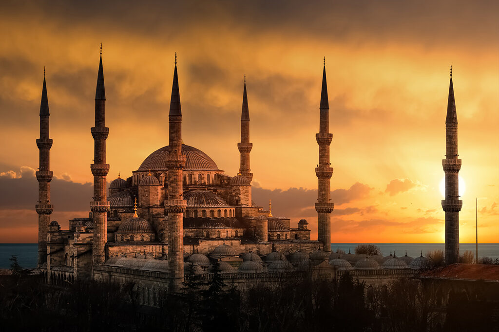 Minarets au ciel embrasé — motif complet