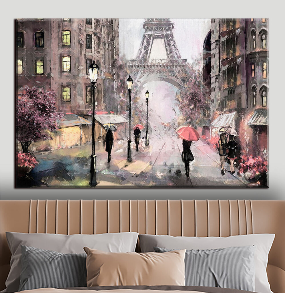 Sous la tour Eiffel — intérieur 1