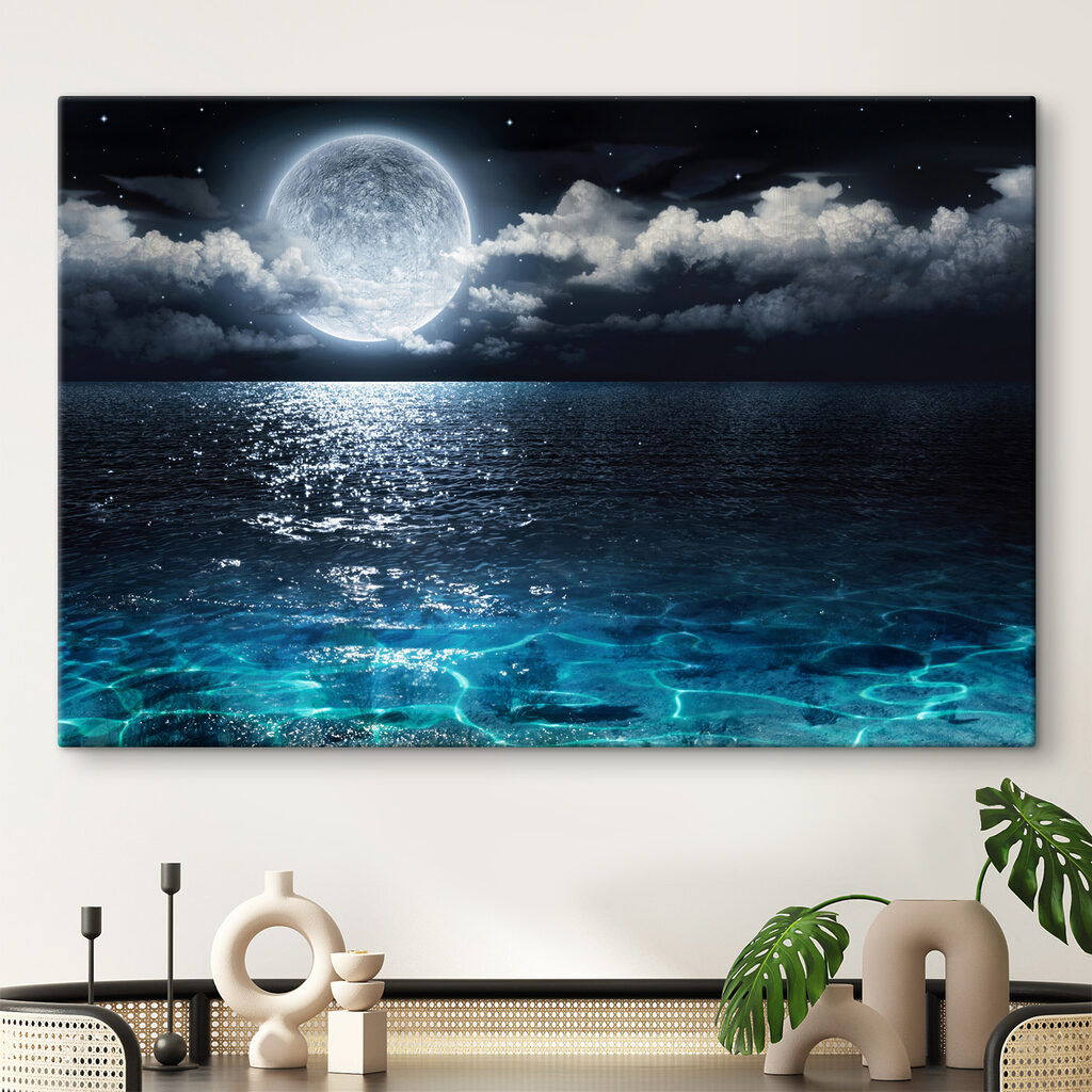 Lune sur l’eau scintillante — intérieur 5