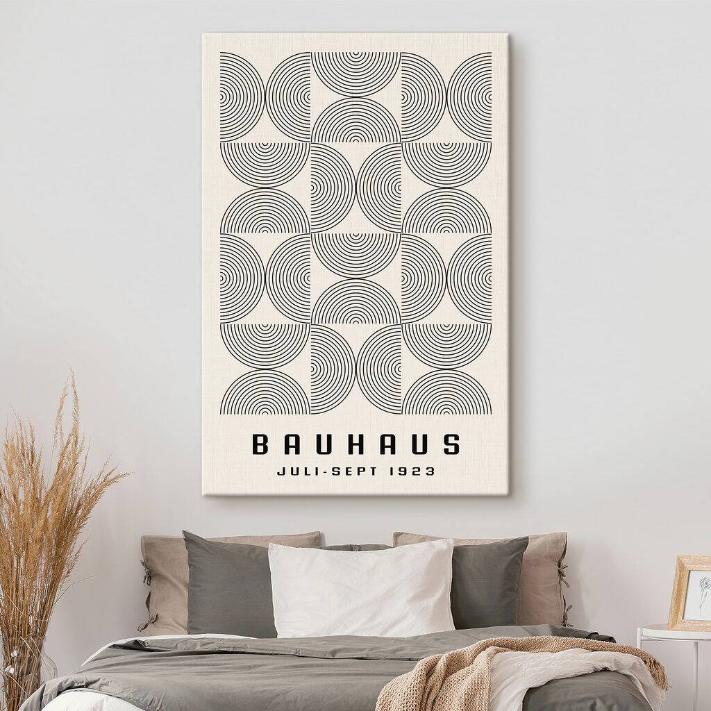 Bauhaus en arcs fins — intérieur 2