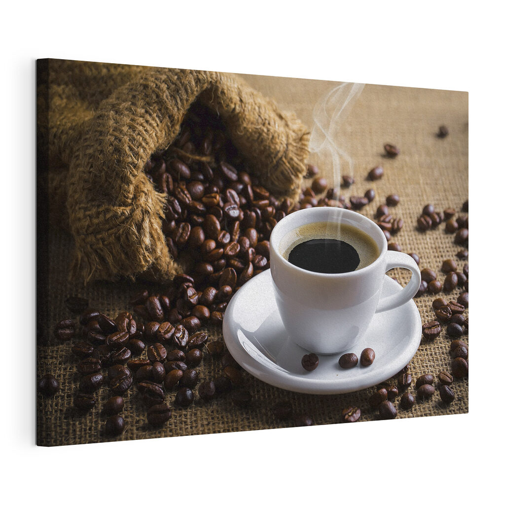 Tasse parmi les grains, toile tendue et bord enveloppé