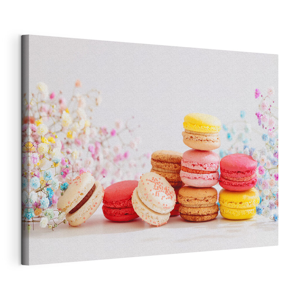 Macarons et petites fleurs, toile tendue et bord enveloppé