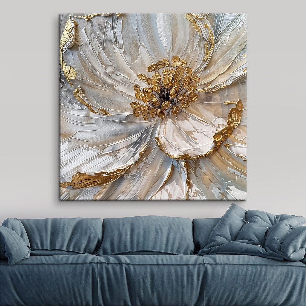 Fleur aux pétales étagés — intérieur 1