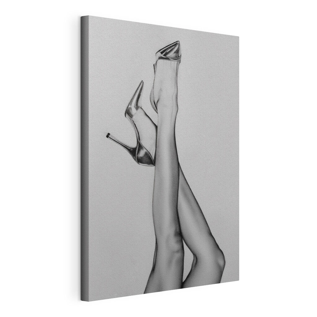 Talons hauts au crayon, toile tendue et bord enveloppé