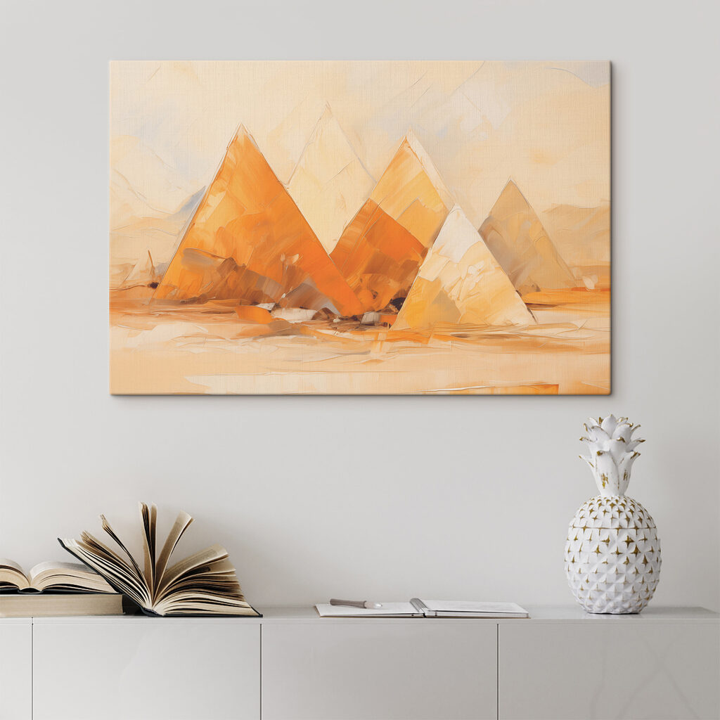 Pyramides en lumière matinale — intérieur 1