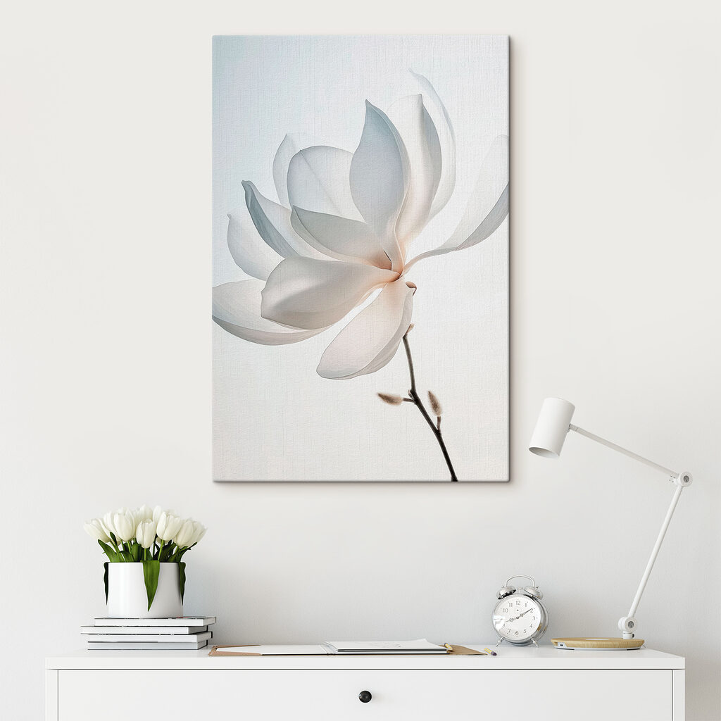 Magnolia blanc incliné — intérieur 1