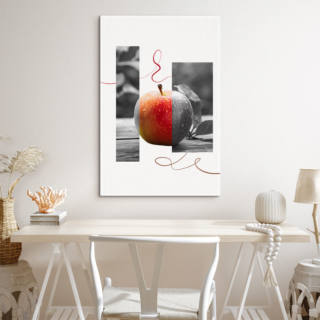 Pomme rouge en collage — intérieur 2
