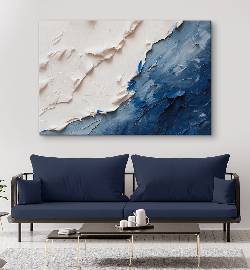 Blanc sur bleu profond — intérieur 2
