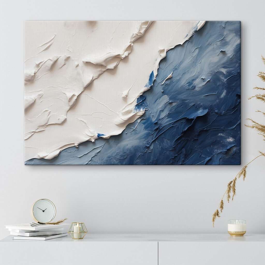 Blanc sur bleu profond — intérieur 5
