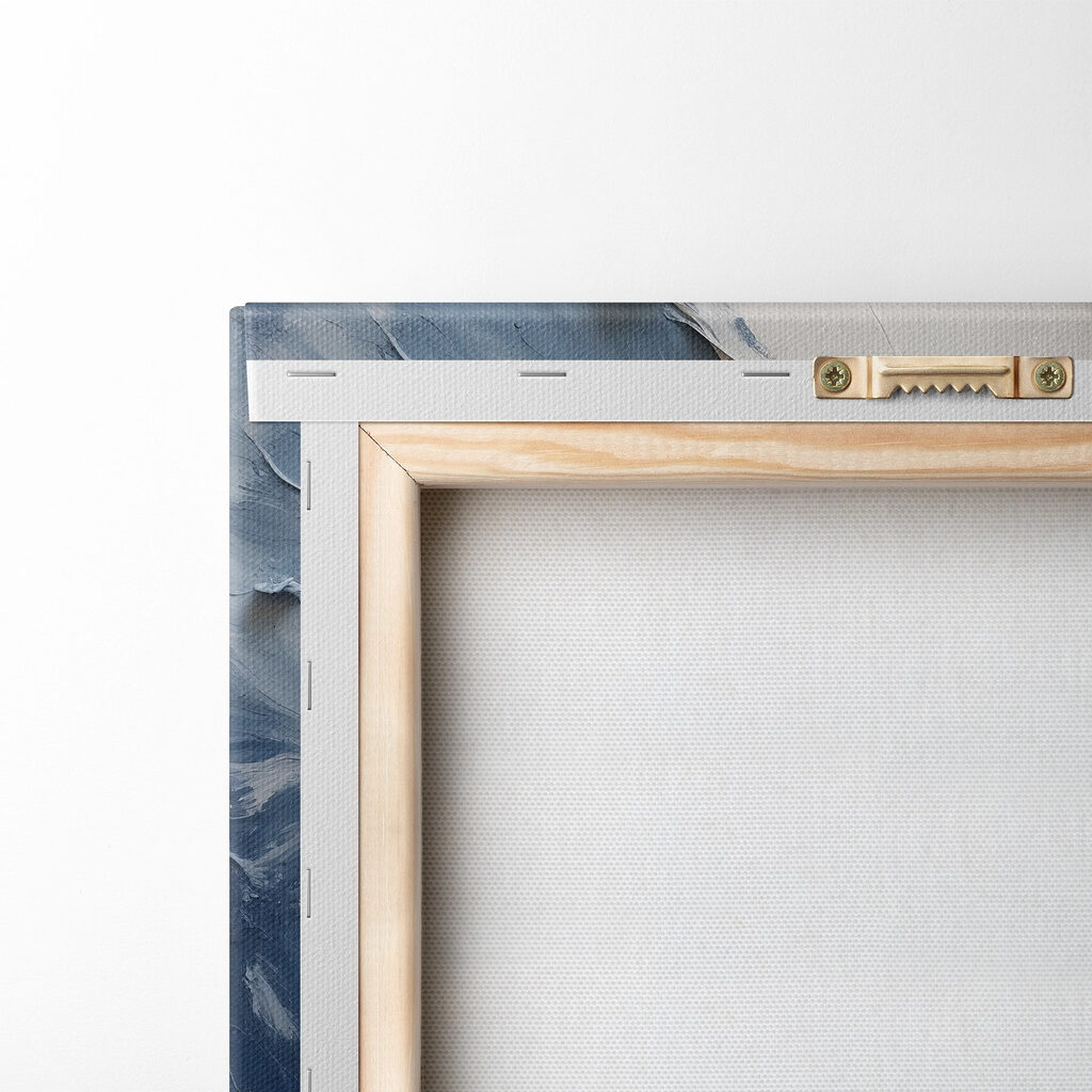 Blanc sur bleu profond — dos