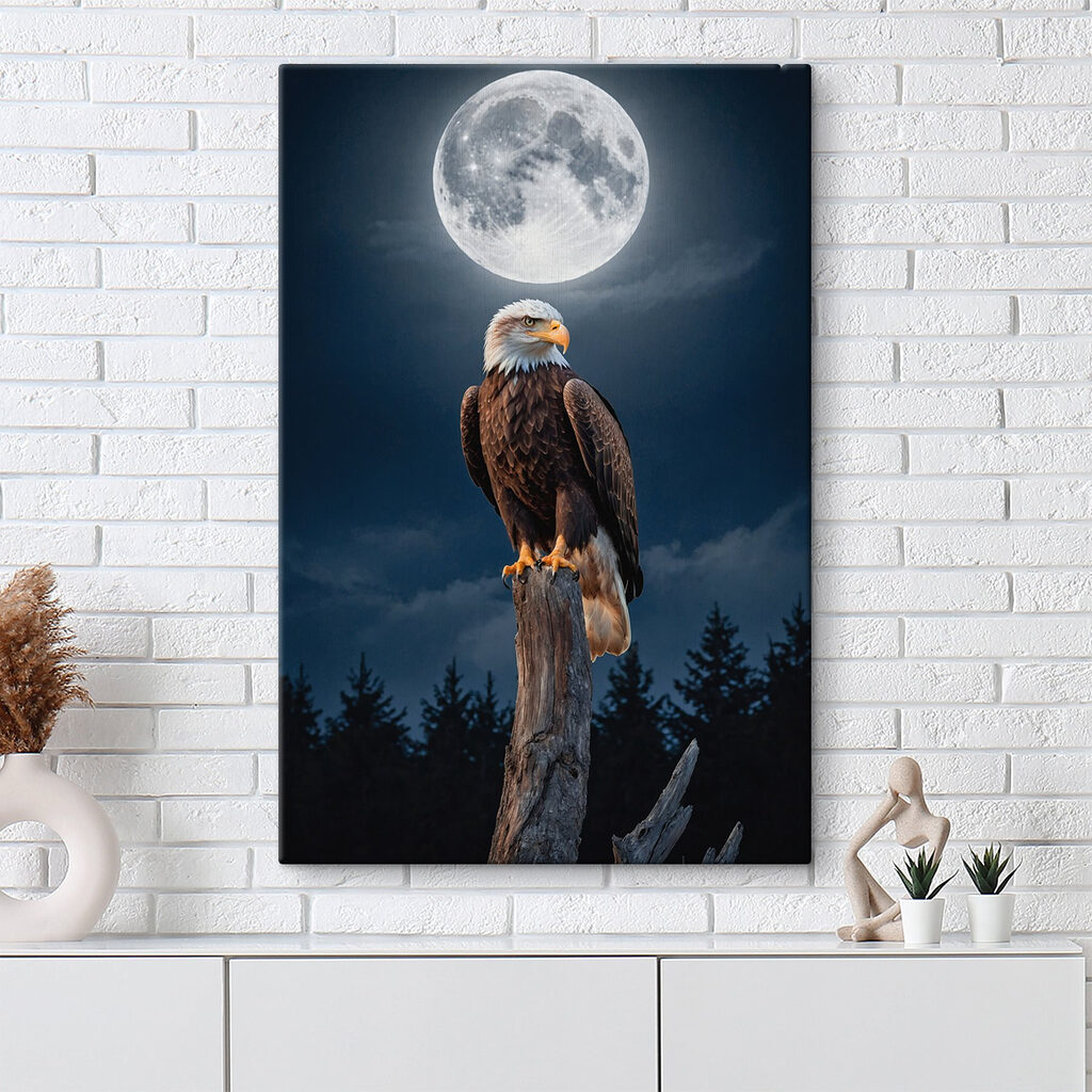Aigle et pleine lune — intérieur 2