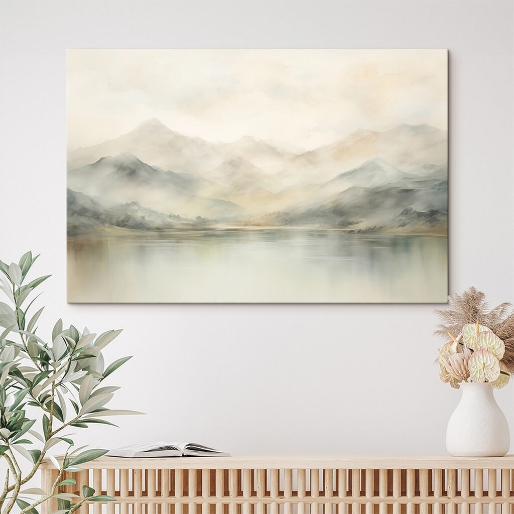 Montagnes brumeuses en reflet — intérieur 2