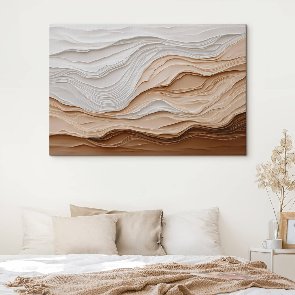 Strates ondulantes, tons sable — intérieur 2