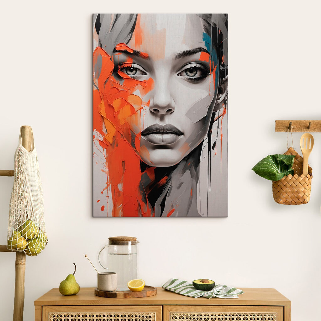 Regard gris dans l’orange dans un intérieur