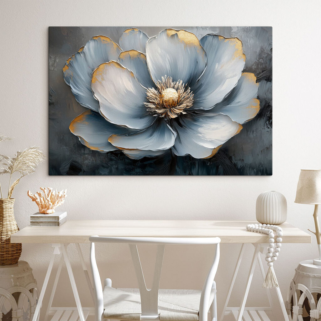 Fleur bleue bordée d’or — intérieur 1