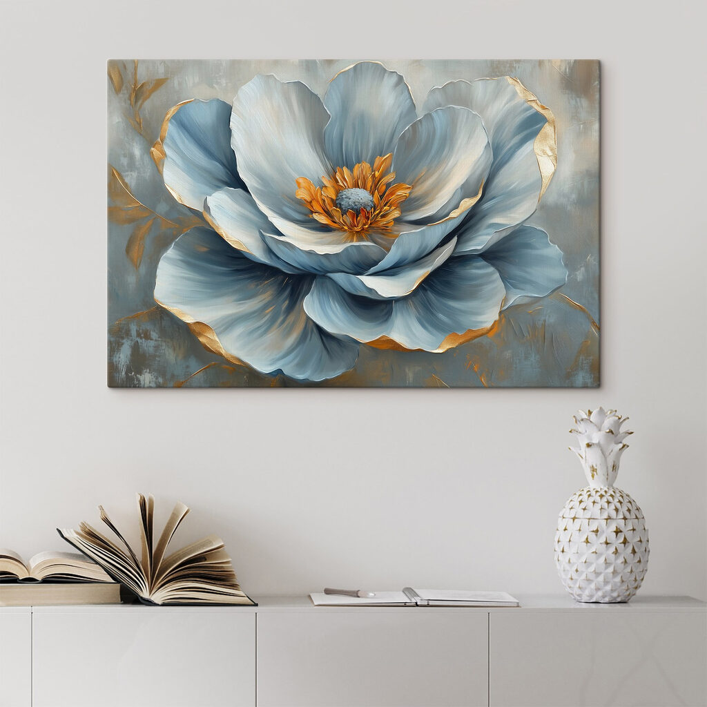 Corolle gris-bleu en éclosion — intérieur 1