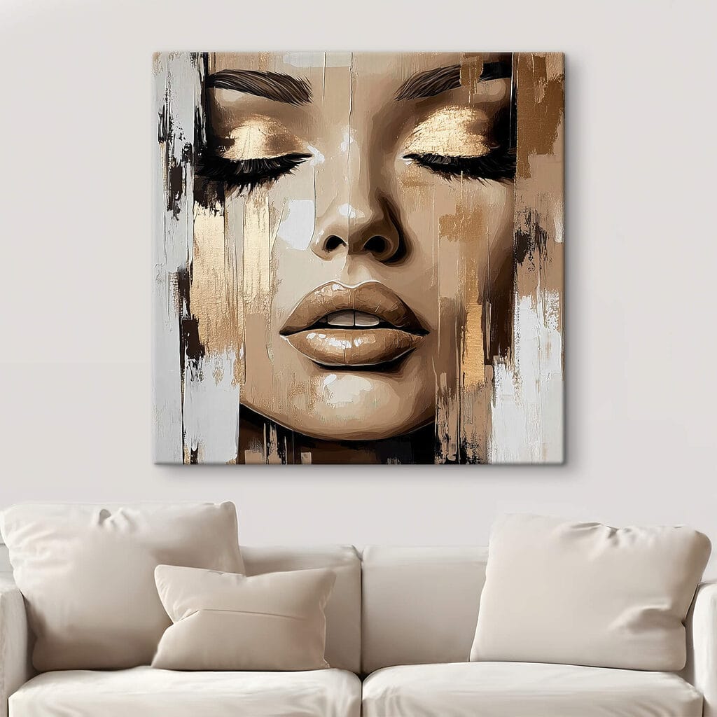 Yeux clos en beige — intérieur 3