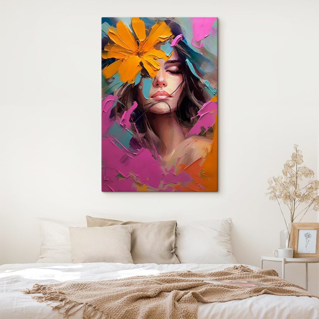 Visage aux fleurs vives — intérieur 1