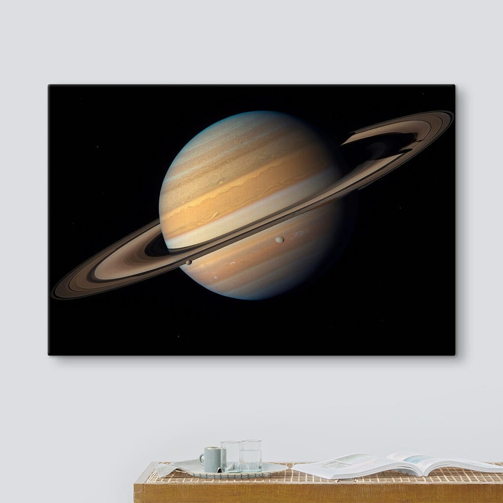 Saturne dans l’espace — intérieur 3