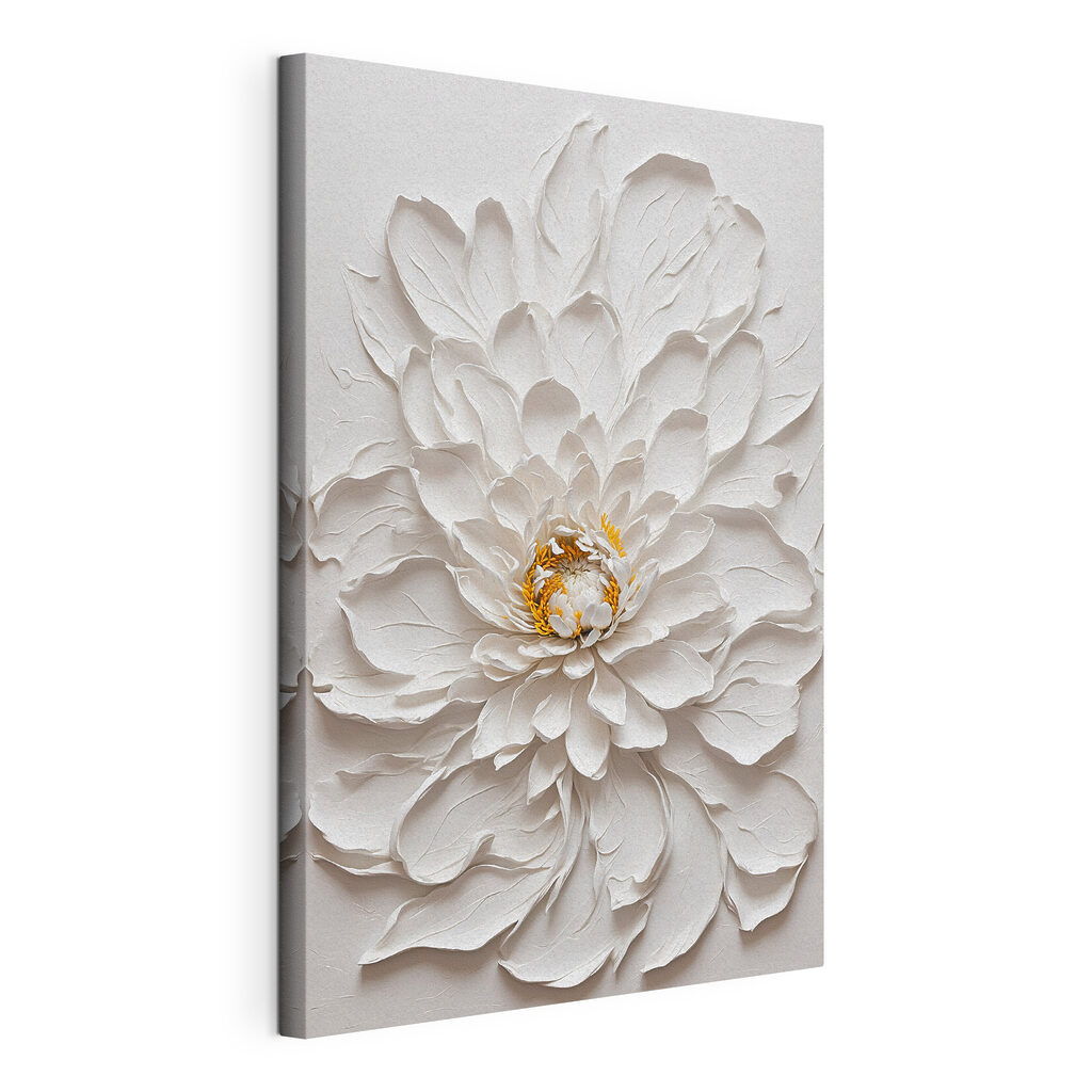 Fleur blanche mouchetée d’or, toile tendue et bord enveloppé