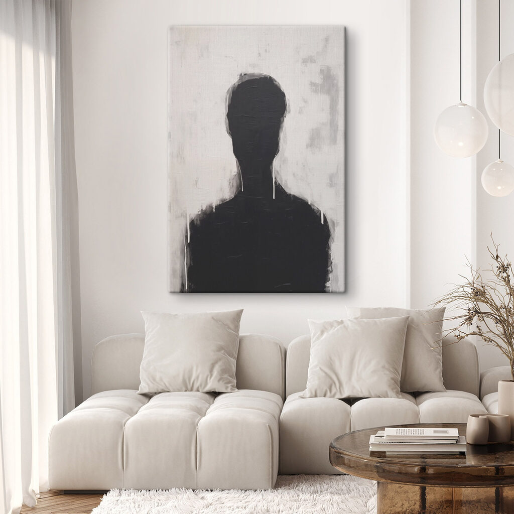 Silhouette sur gris pâle — intérieur 1