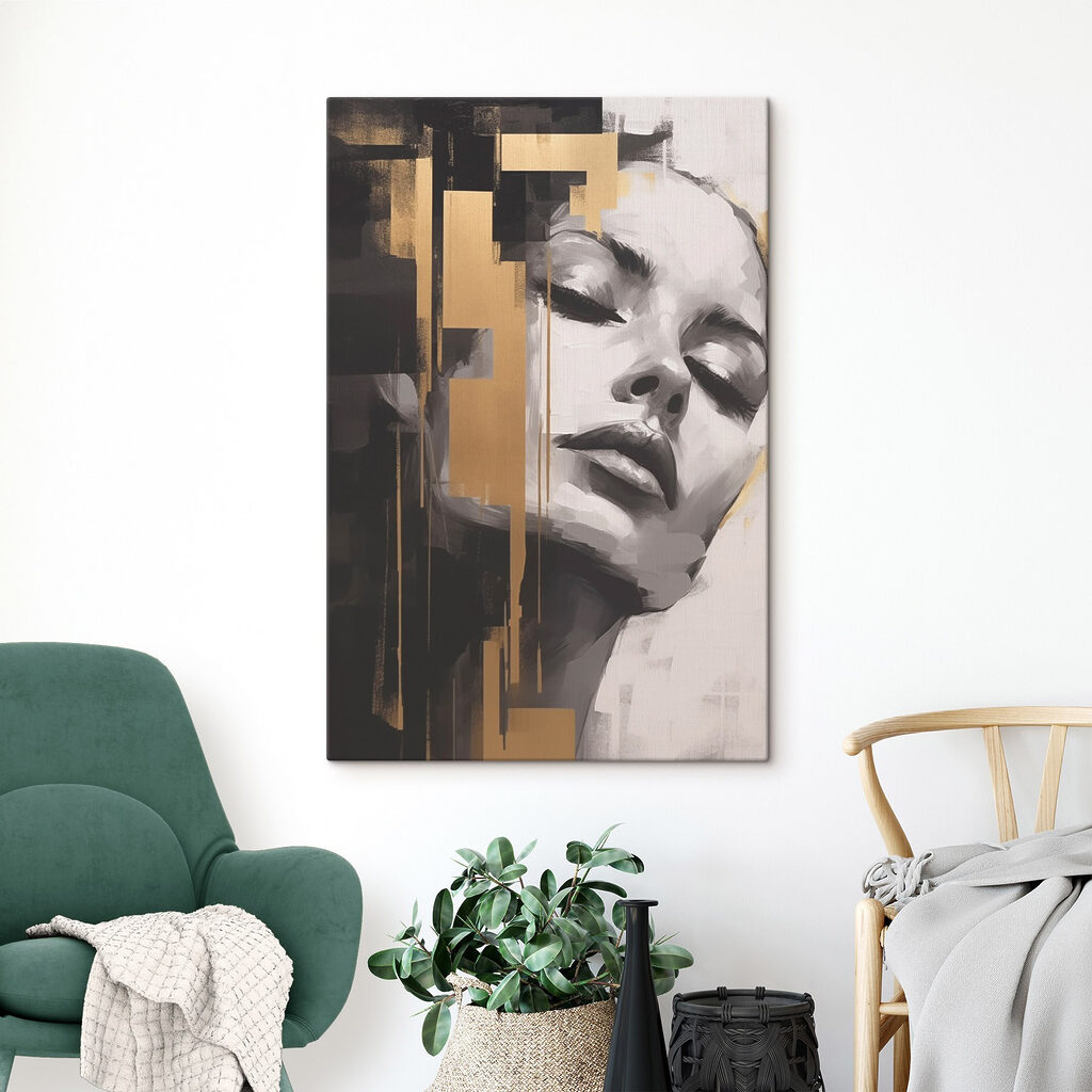 Visage incliné, bandes dorées — intérieur 2