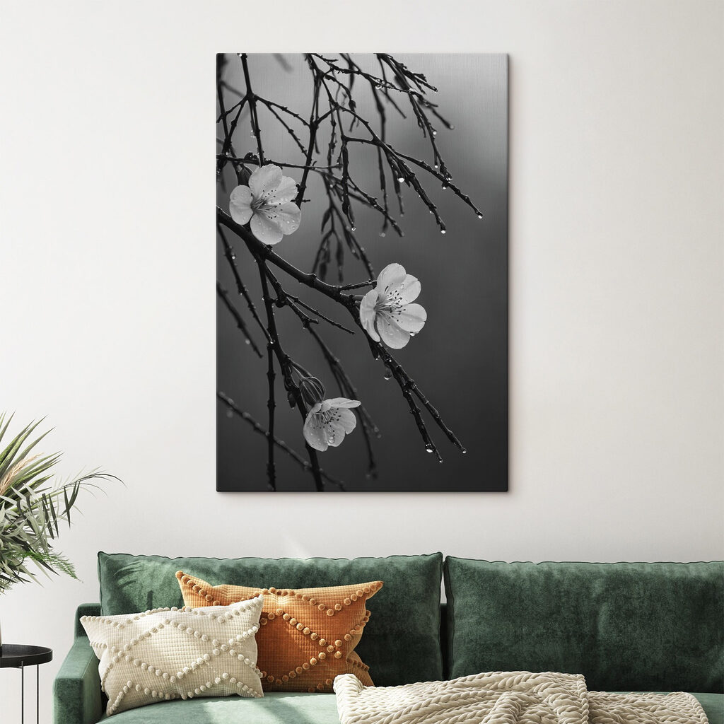 Fleurs sous la pluie dans un intérieur