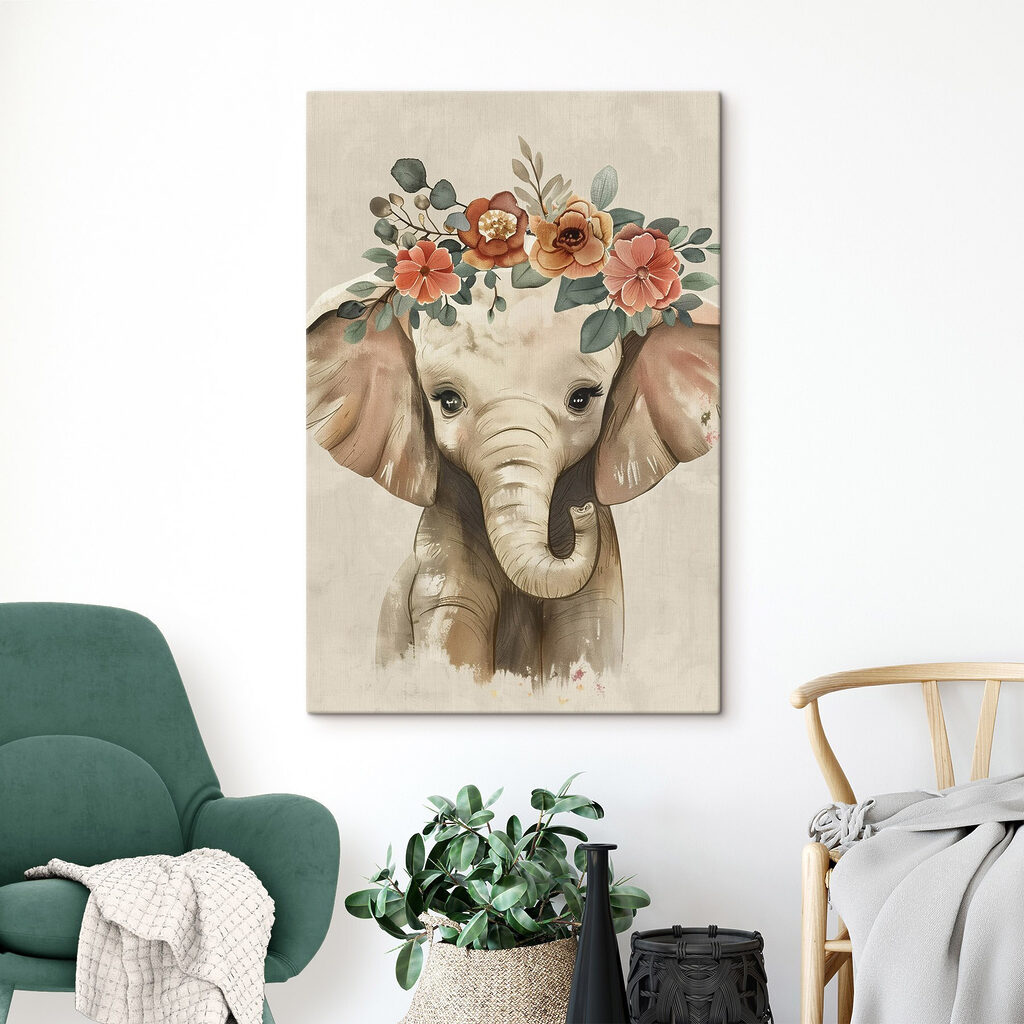 Éléphanteau couronné de fleurs dans un intérieur