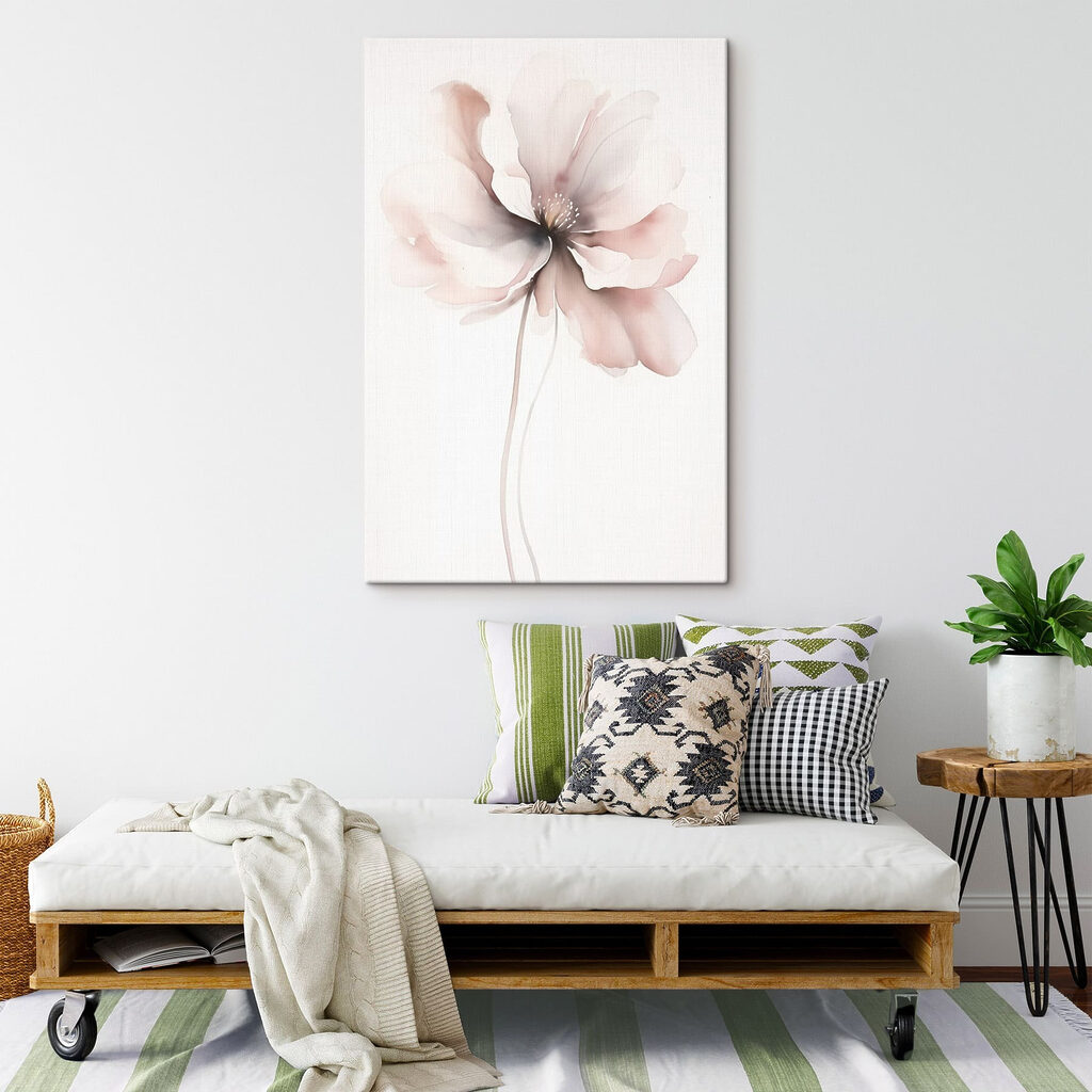 Fleur rose pâle dans un intérieur