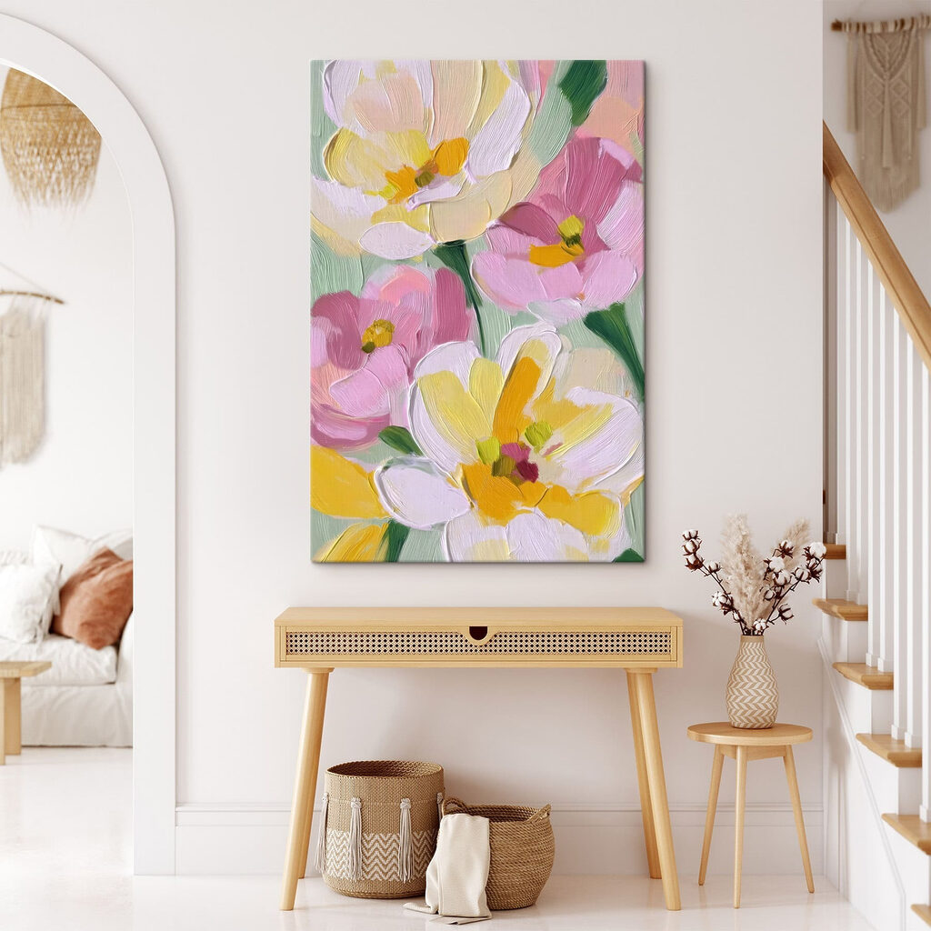 Cœurs jaunes sur rose dans un intérieur
